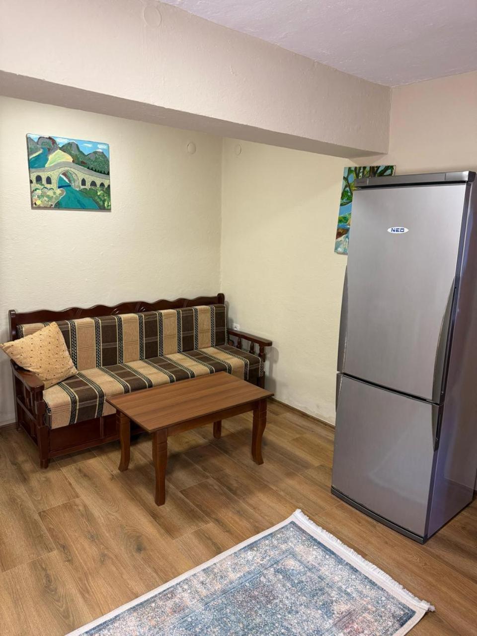 Shkodra Guest House & Trips 外观 照片