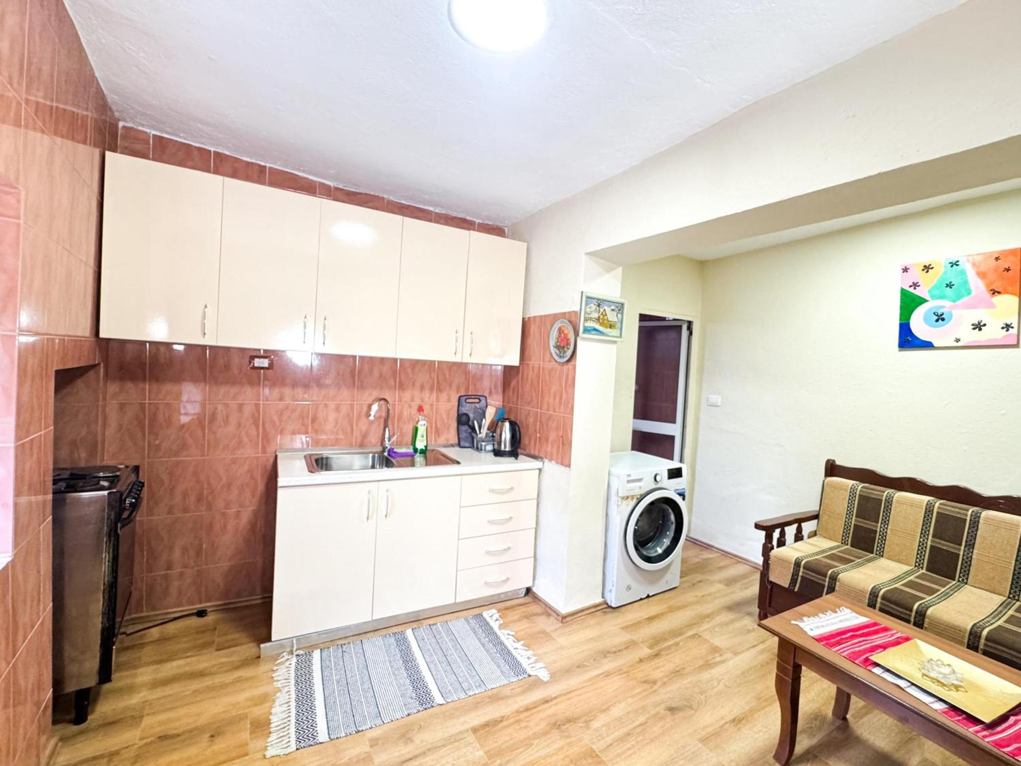 Shkodra Guest House & Trips 外观 照片